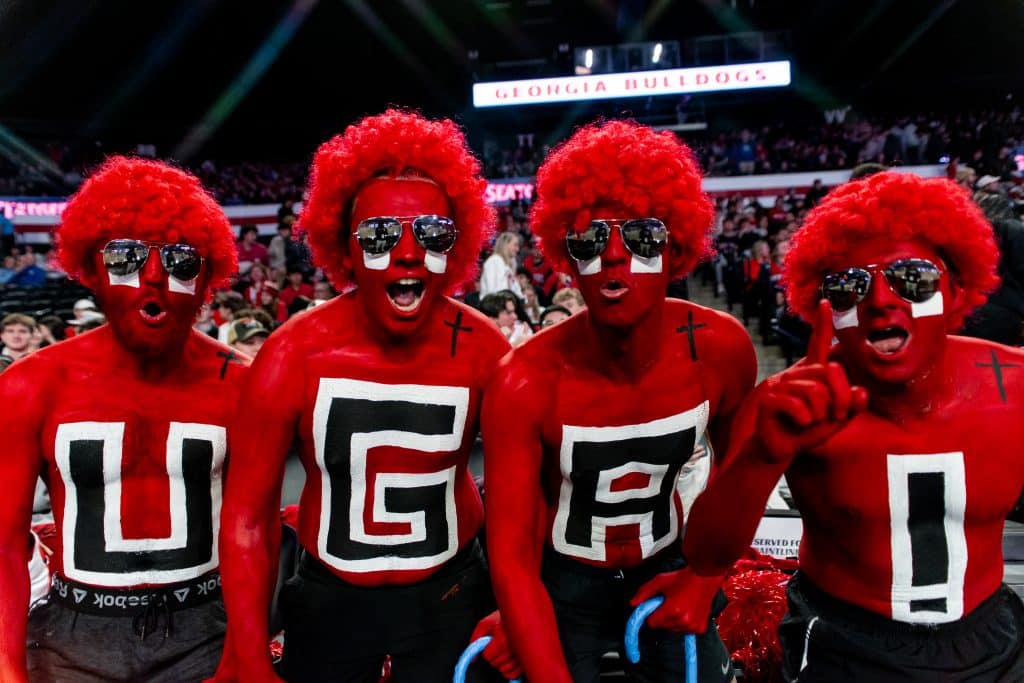 Georgia Bulldogs delivered at both end against Kentucky